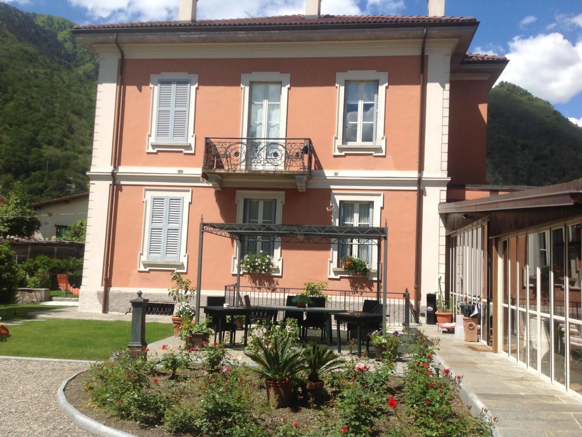 B&B Villa Dei Pini Cannobio Exterior photo