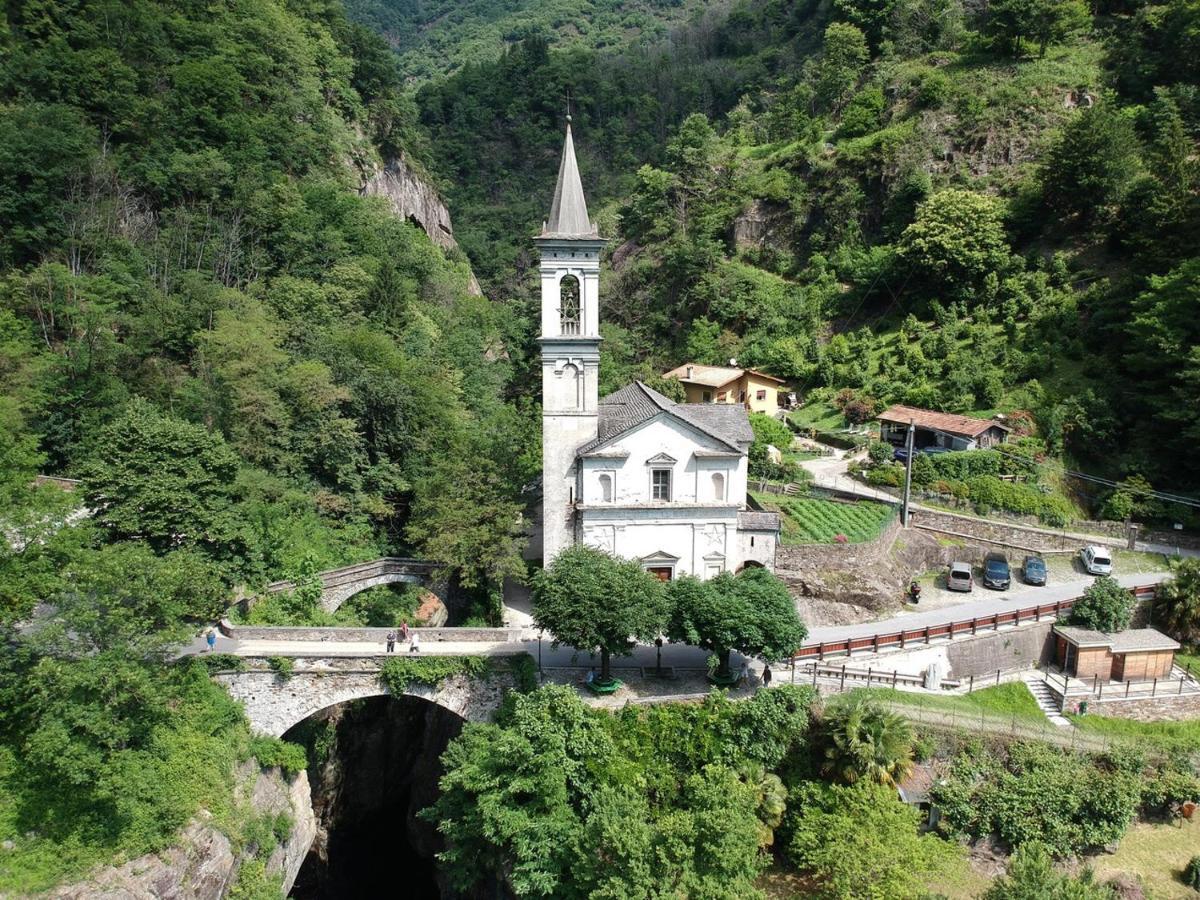 B&B Villa Dei Pini Cannobio Exterior photo